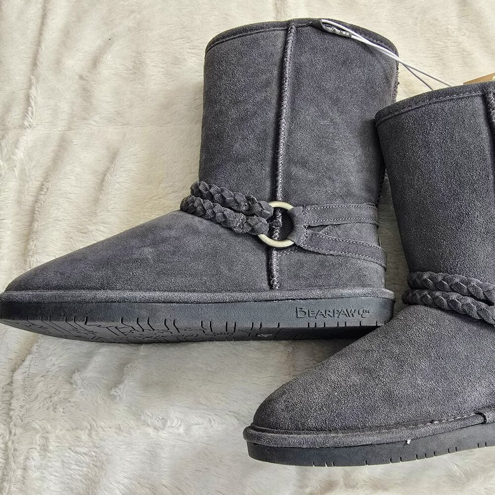 Sheepskin Lined Suede Gray Boots New - Picture 2 of 5